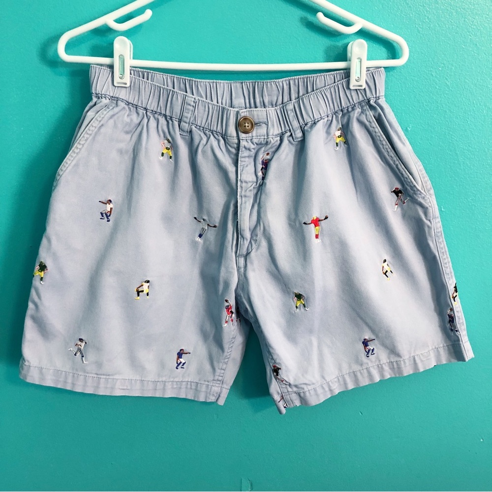 Chubbies 7” Embroidered Football Originals Stretch Short L Light Blue